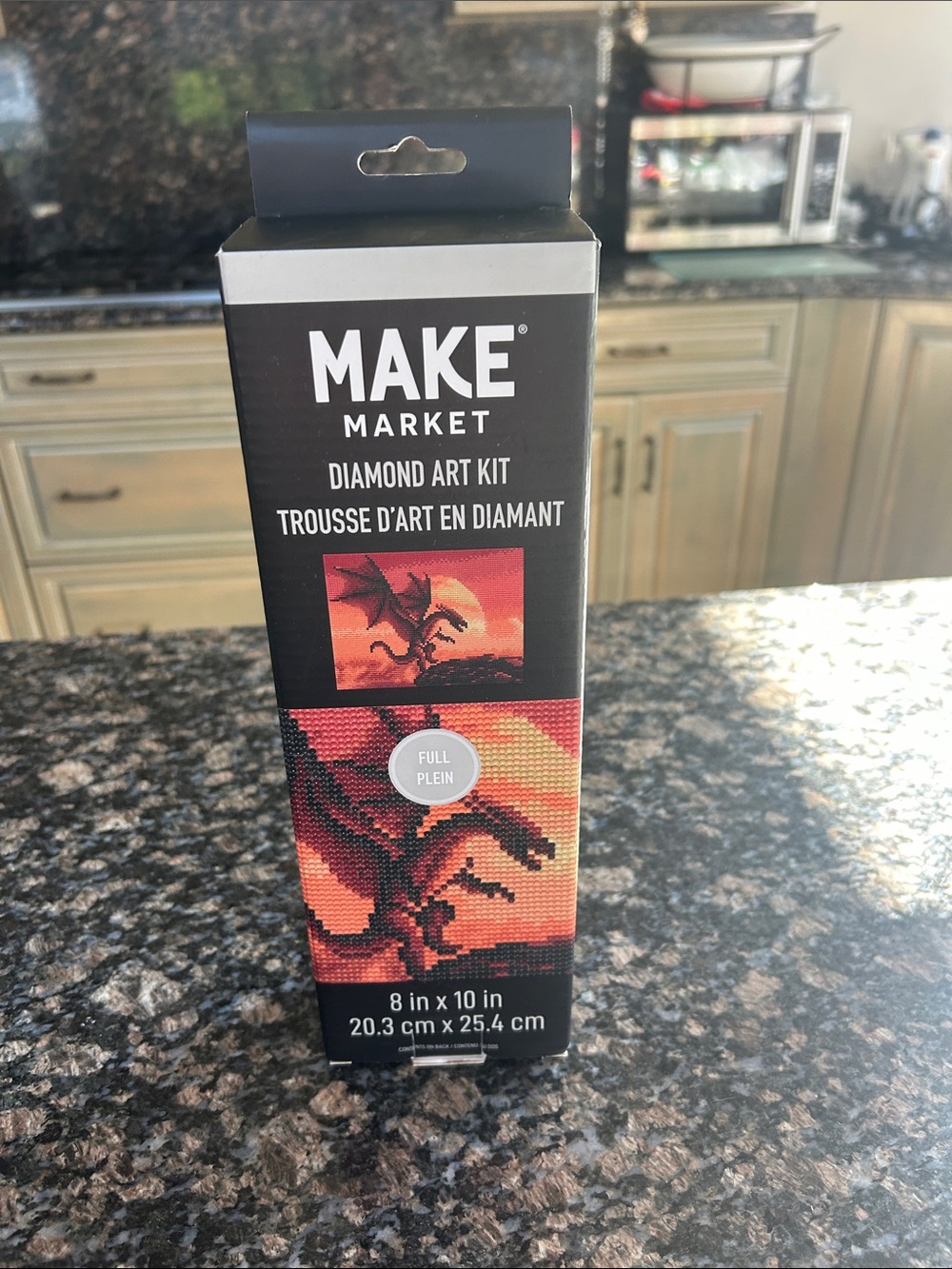 MAKE MARKET DIAMOND ART KIT 8x10 NWT